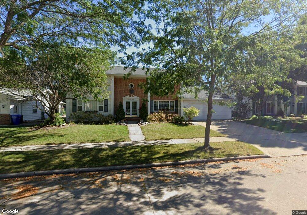 1720 N Edgewood Ave, Appleton, WI 54914 - photo 1