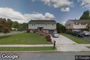 4941 Apple Dr, Reading, PA 19606