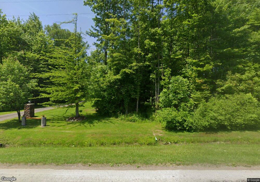 4305 Middle Rd, Conneaut, OH 44030 - photo 1