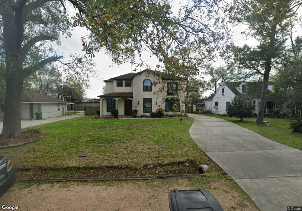 805 1/2 W 30th St, Houston, TX 77018 - photo 1