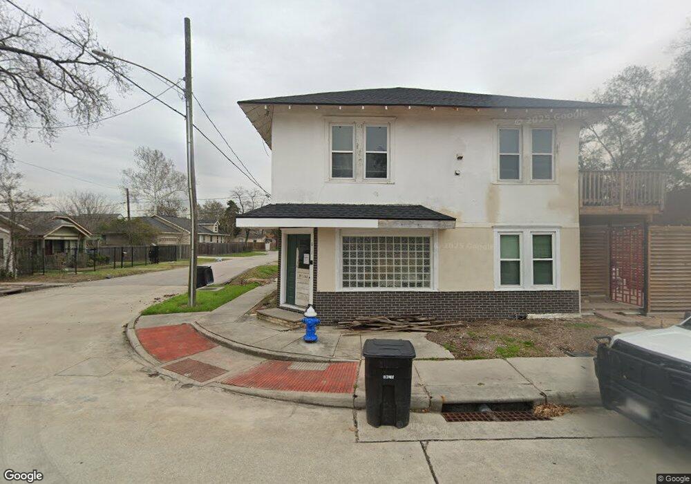 812 Tabor St unit B, Houston, TX 77009 - photo 1