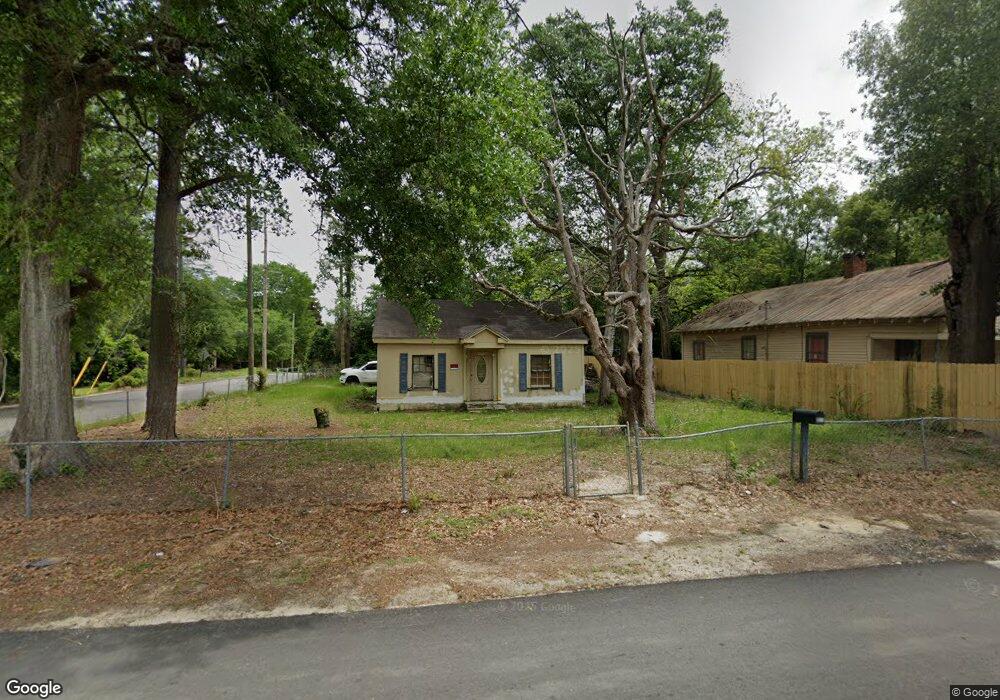 901 3rd St SE, Moultrie, GA 31768 - photo 1