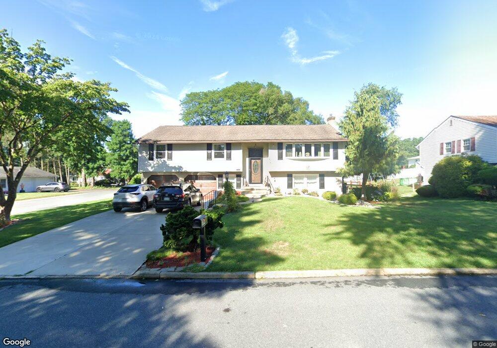 1132 N 25th St, Allentown, PA 18104 - photo 1