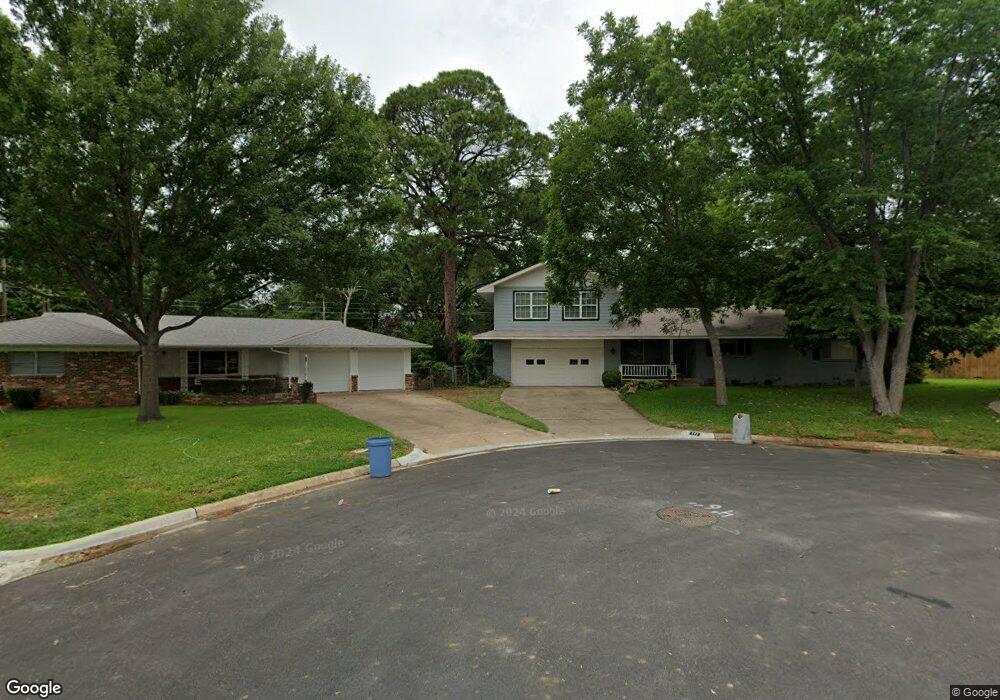 112 Crosstimber Ct, Hurst, TX 76053 - photo 1