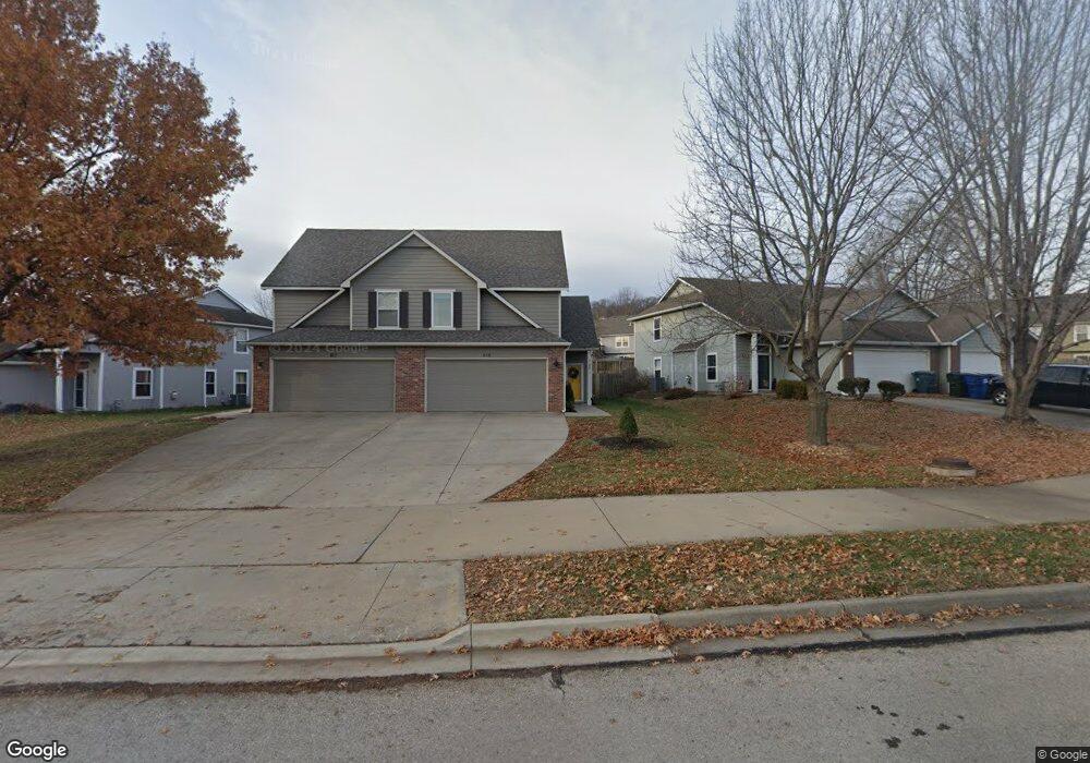 919 N Fieldstone Dr, Lawrence, KS 66049 - photo 1