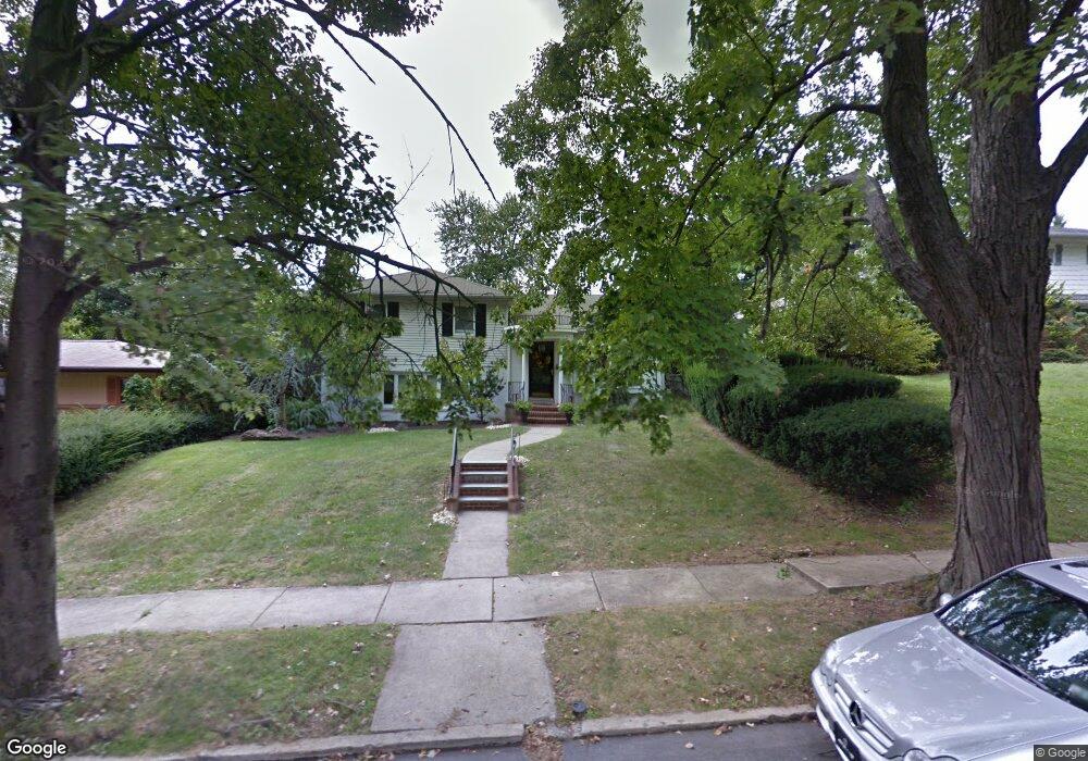 1024 N 27th St unit 1030, Allentown, PA 18104 - photo 1