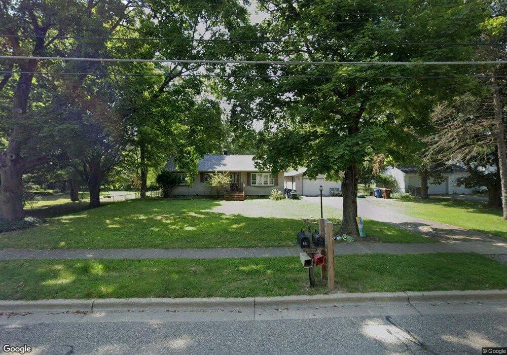 565 N Marshall Ave, Marshall, MI 49068 - photo 1