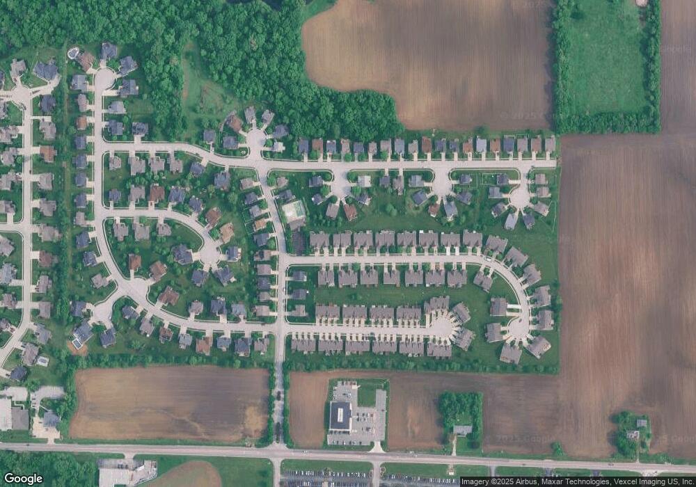 6811 Kensington Dr, Maryville, IL 62062 - photo 1