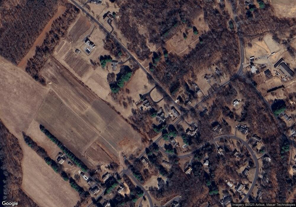 7 Ferry Ln, Simsbury, CT 06070 - photo 1