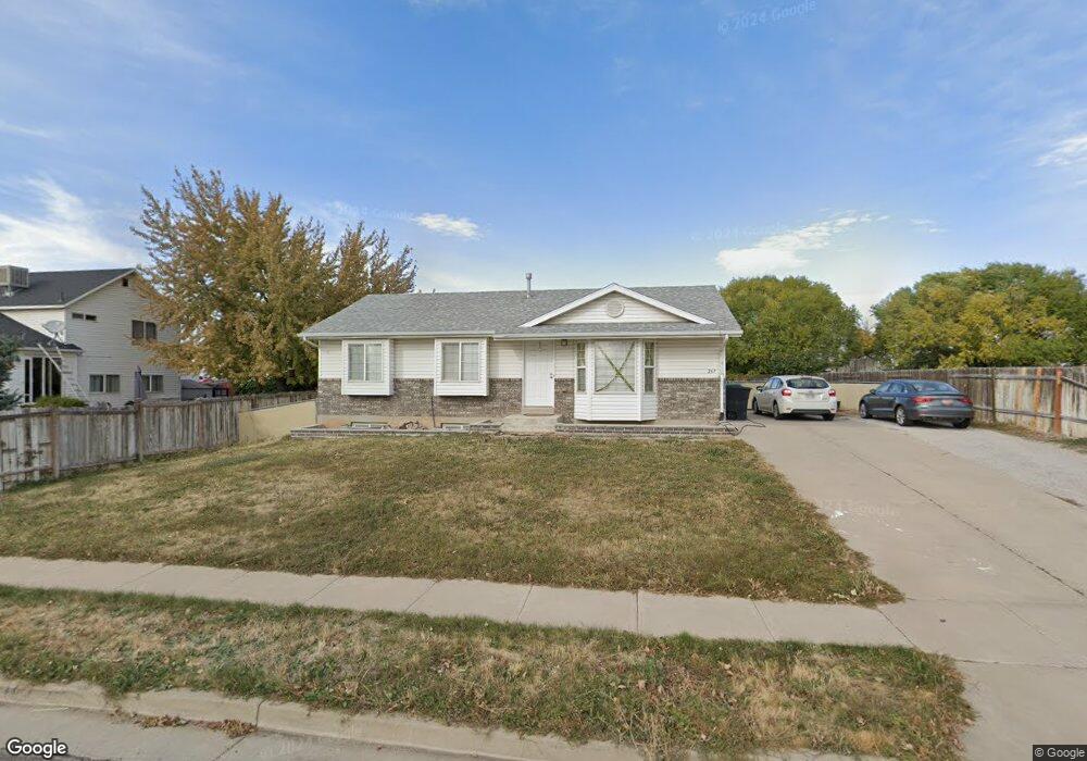 267 W 25 S, Clearfield, UT 84015 - photo 1
