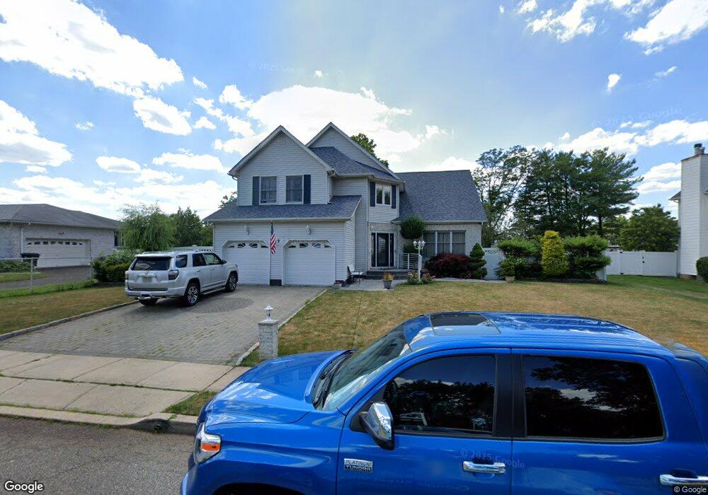 129 Thorpe Ave, Avenel, NJ 07001 - photo 1