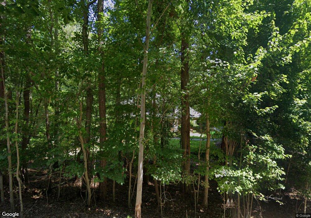 3555 Point View Cir, Gainesville, GA 30506 - photo 1