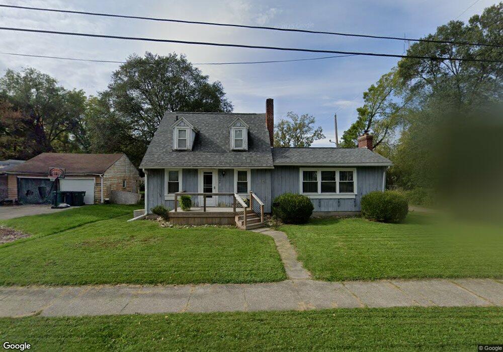 3500 Lowcroft Ave, Lansing, MI 48910 - photo 1