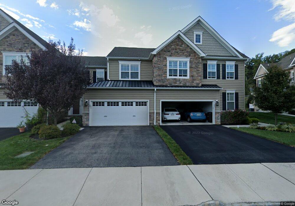 23 Penn Manor Ct unit LOT 9, Fort Washington, PA 19034 - photo 1