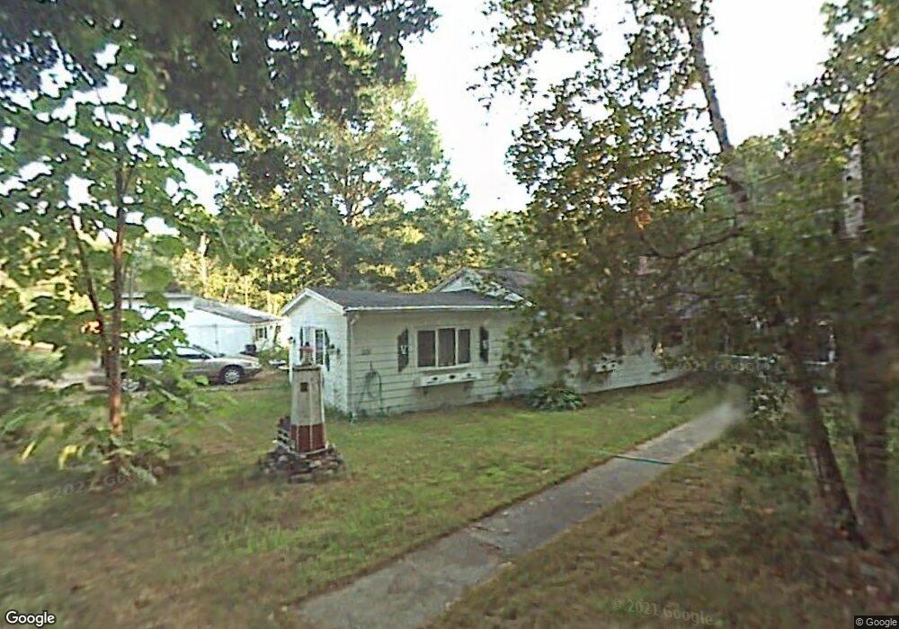 201 Collettes Grove Rd, Derry, NH 03038 - photo 1