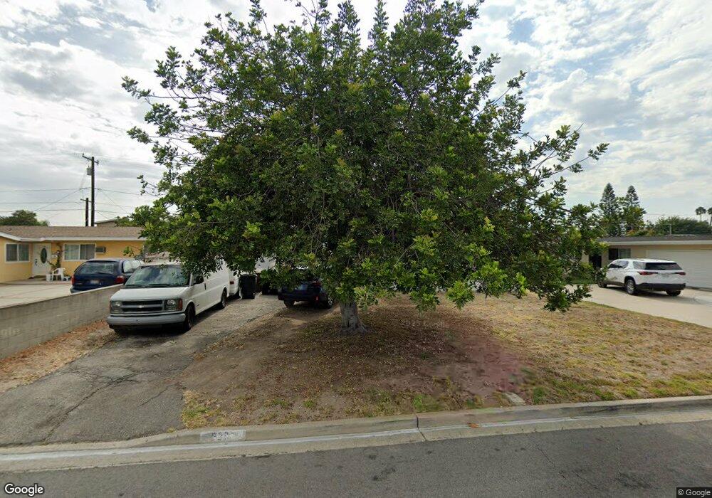 820 S Verona St, Anaheim, CA 92804 - photo 1