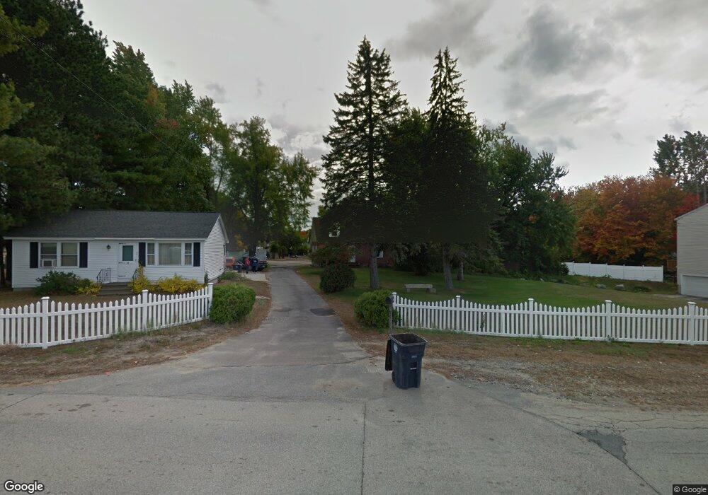 98 Pine Hill Rd, Nashua, NH 03063 - photo 1