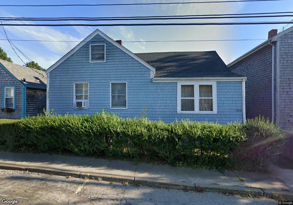 300 State St, Bristol, RI 02809 - photo 1