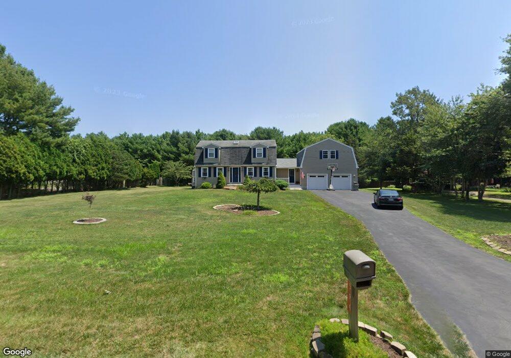594 Rock O'Dundee Rd, Dartmouth, MA 02748 - photo 1