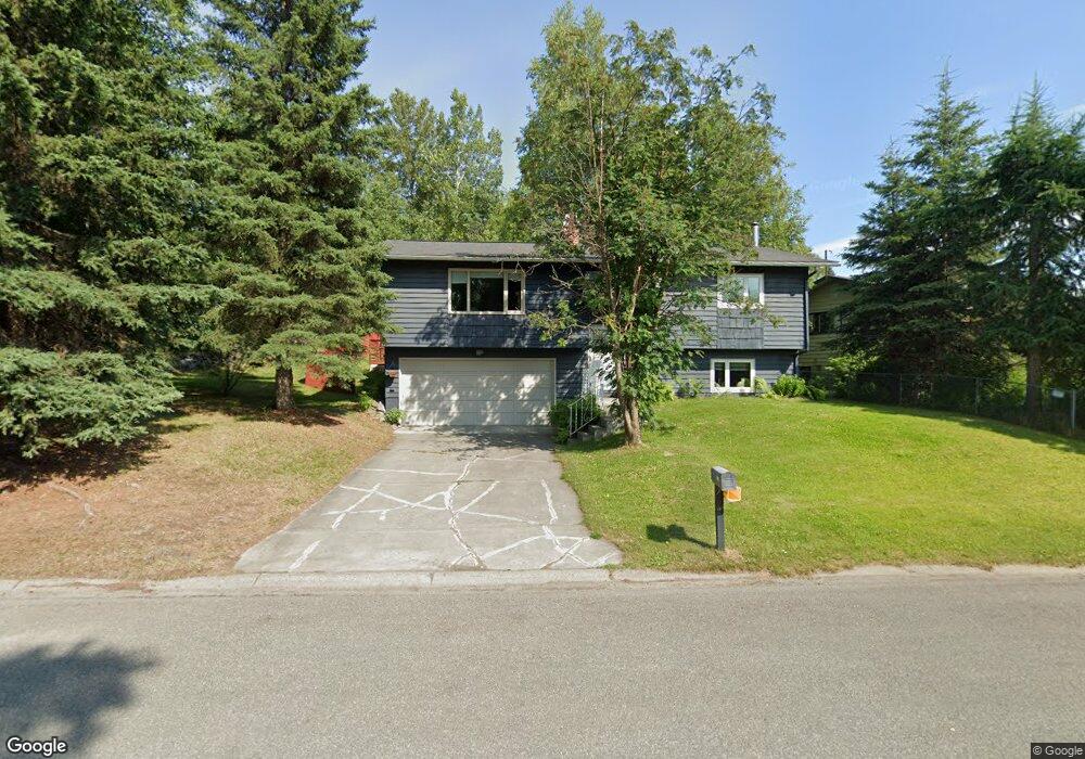 735 Towne Ct, Anchorage, AK 99504 - photo 1
