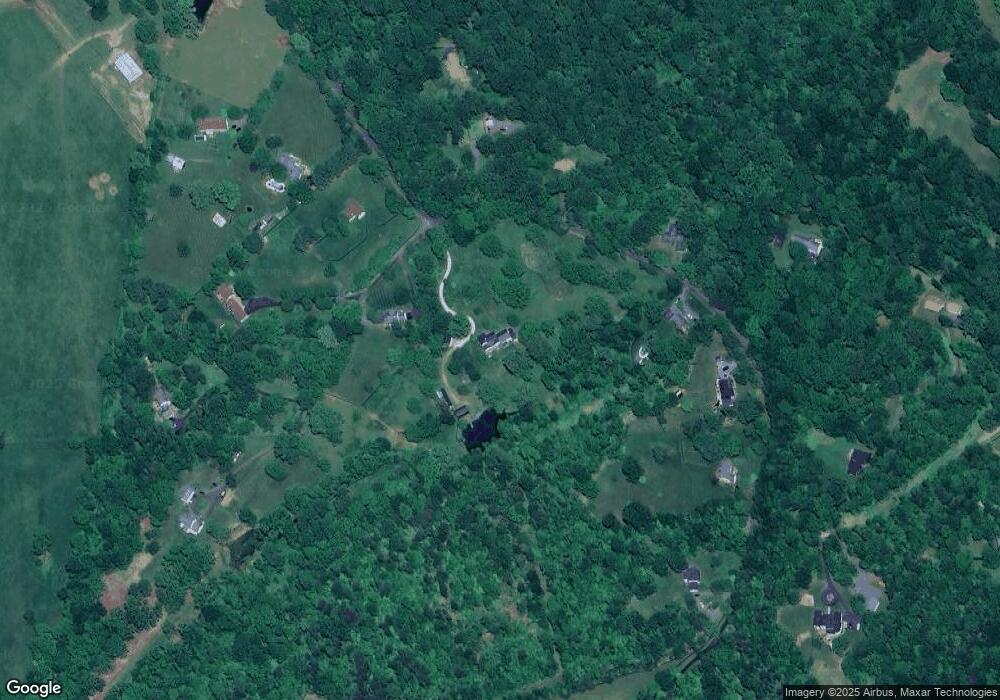 6437 Old Bust Head Rd, Broad Run, VA 20137 - photo 1