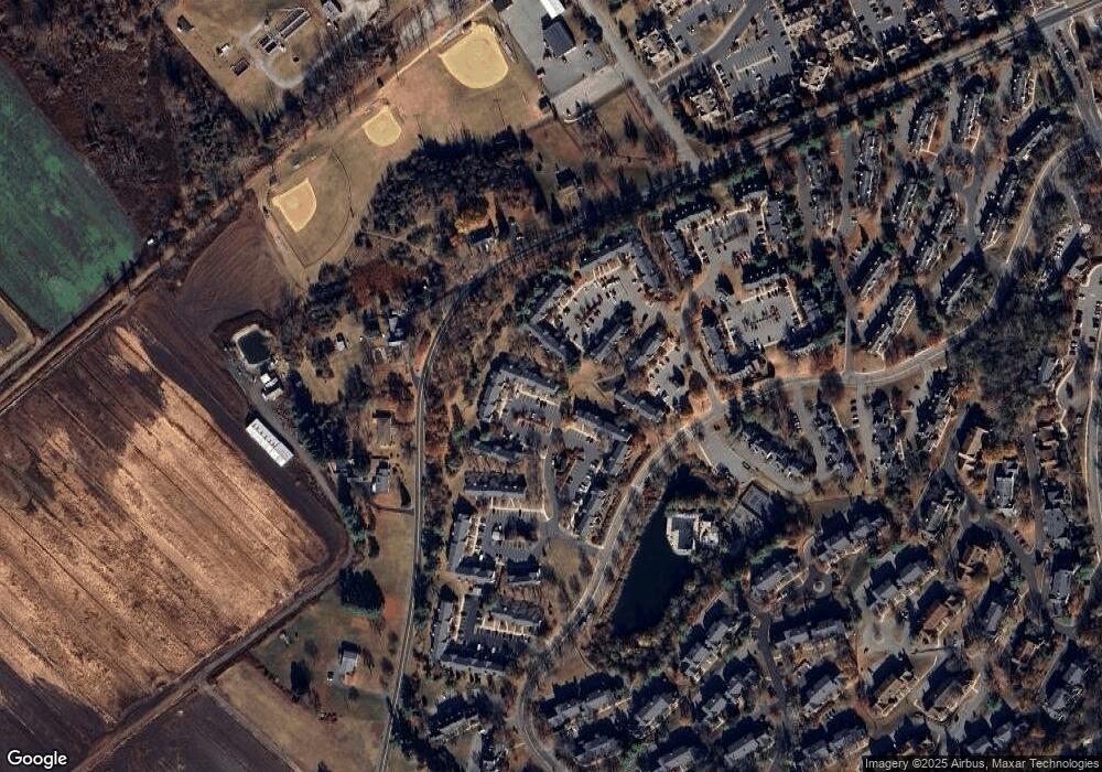 47 Duck Hawk Ct, Hackettstown, NJ 07840 - photo 1