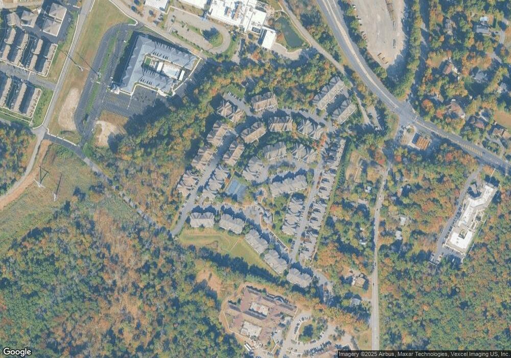 901 Binghampton Ln, Livingston, NJ 07039 - photo 1