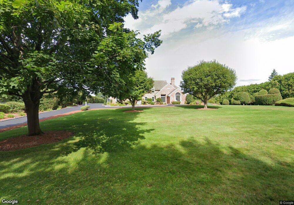 15 Metacom Dr, Simsbury, CT 06070 - photo 1