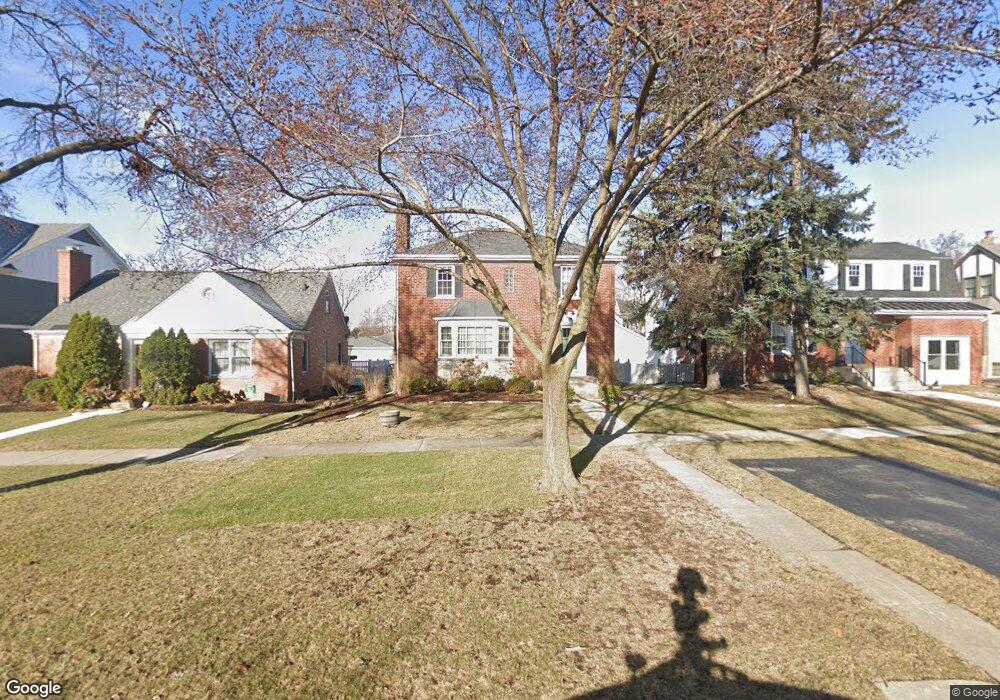 240 N Elm Ave, Elmhurst, IL 60126 - photo 1