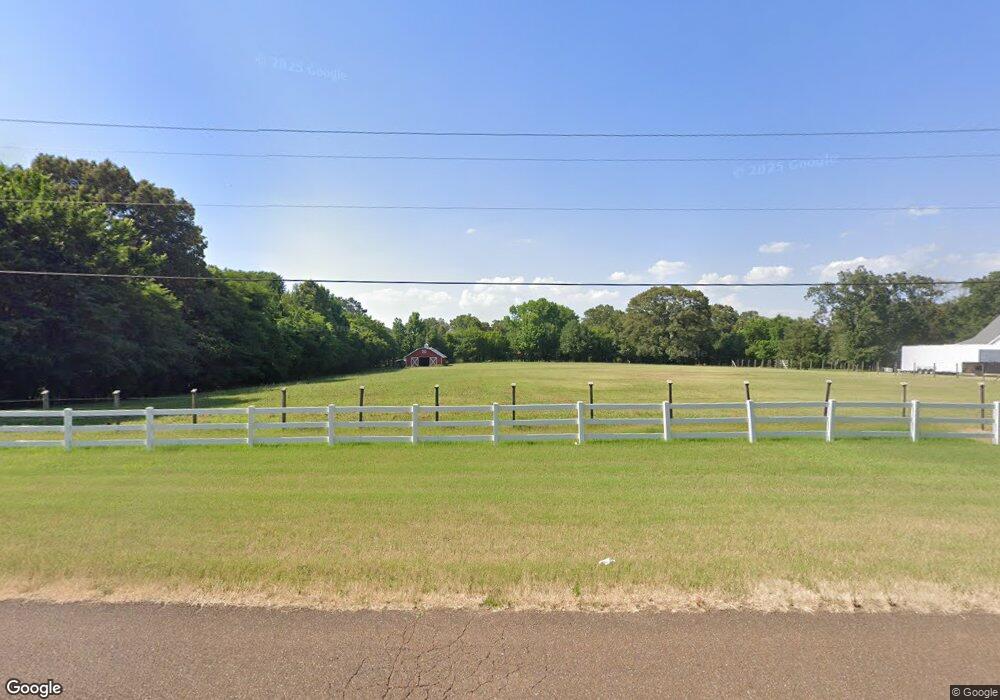 1310 Middle Buster Rd, Hernando, MS 38632 - photo 1