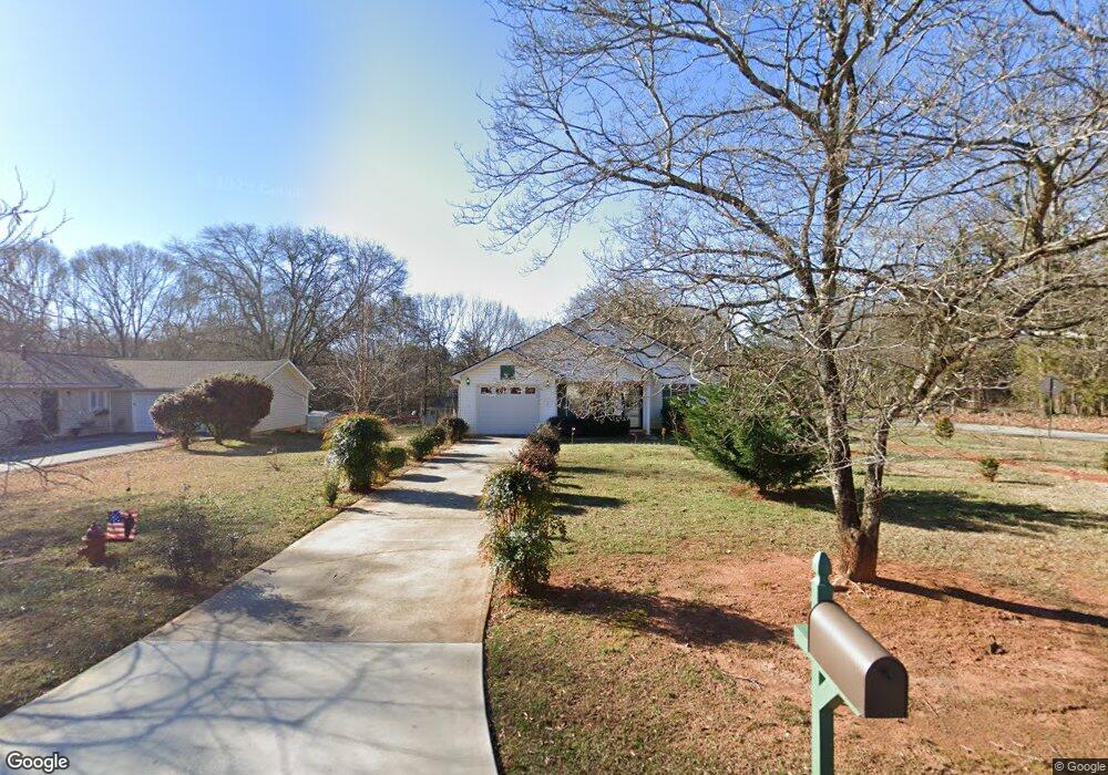 100 Gwenellen Dr, Locust Grove, GA 30248 - photo 1