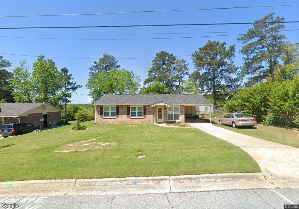 425 Mount Pleasant Dr, Columbus, GA 31907 - photo 1