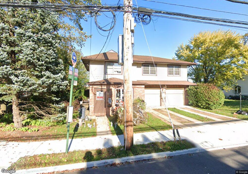 3893 Victory Blvd, Staten Island, NY 10314 - photo 1