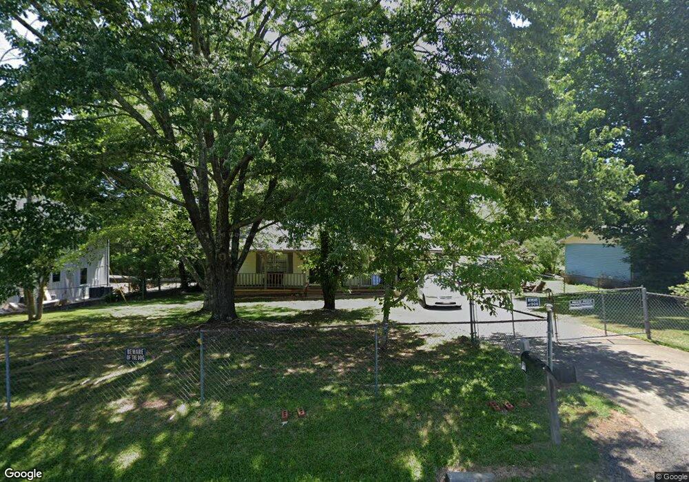 2672 Vaughandale Cir, Gainesville, GA 30506 - photo 1