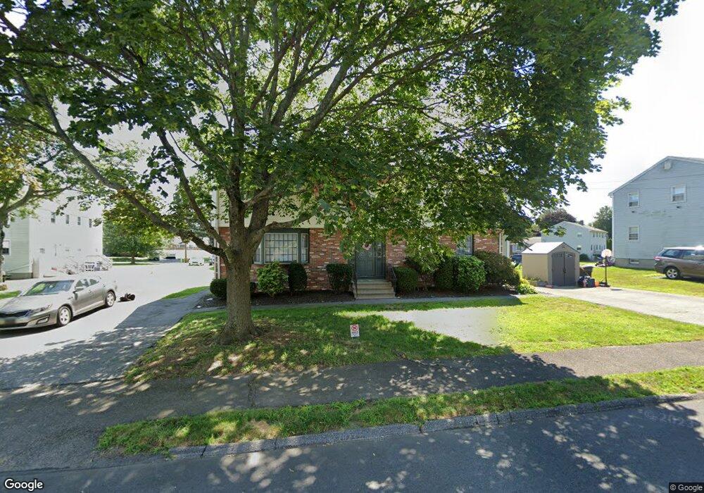 17 Lee St unit 19, Stoneham, MA 02180 - photo 1