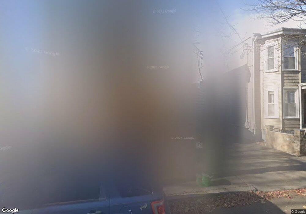 69 Rush St unit R, Somerville, MA 02145 - photo 1