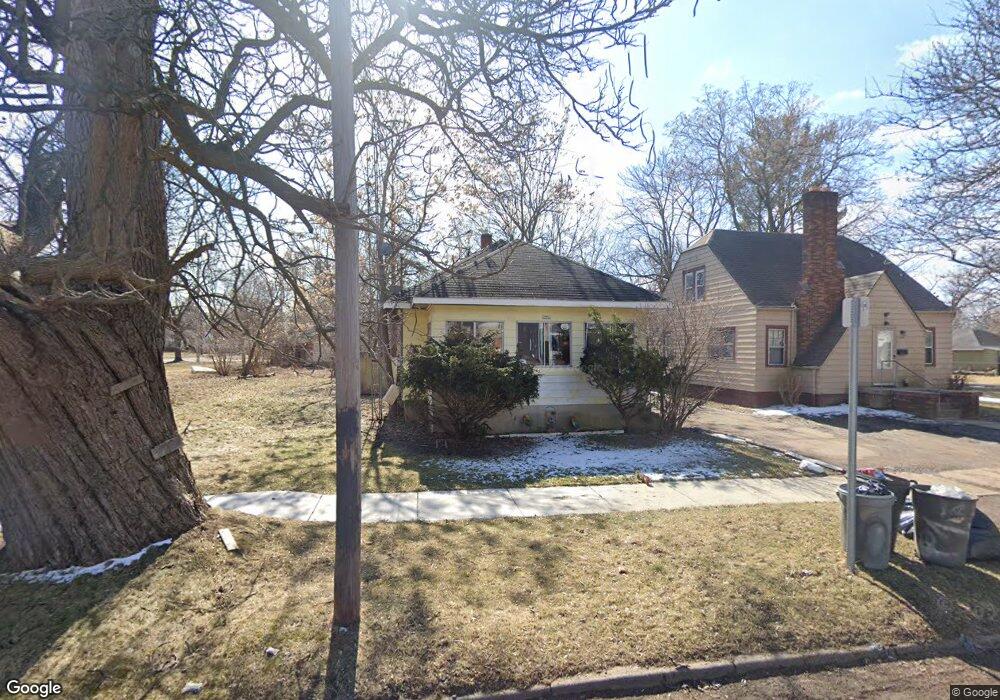 1650 Illinois Ave, Flint, MI 48506 - photo 1