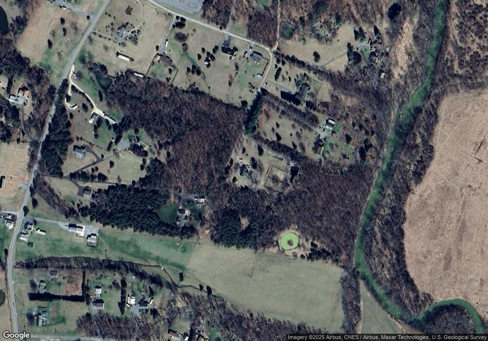 333 Douty Dr, Hedgesville, WV 25427 - photo 1