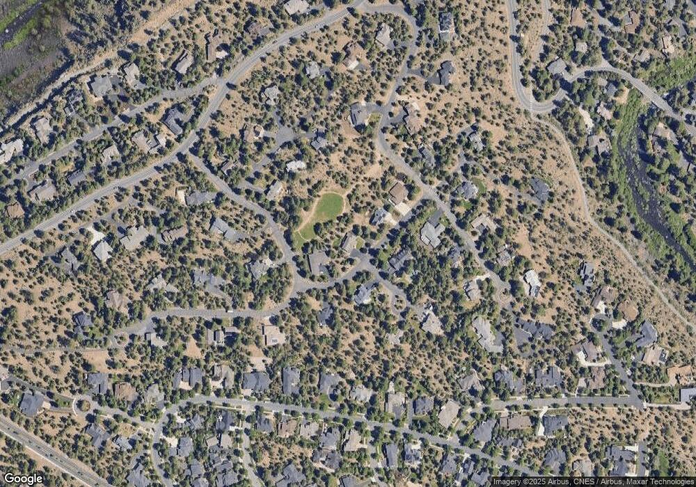 928 NW Chelsea Loop, Bend, OR 97703 - photo 1