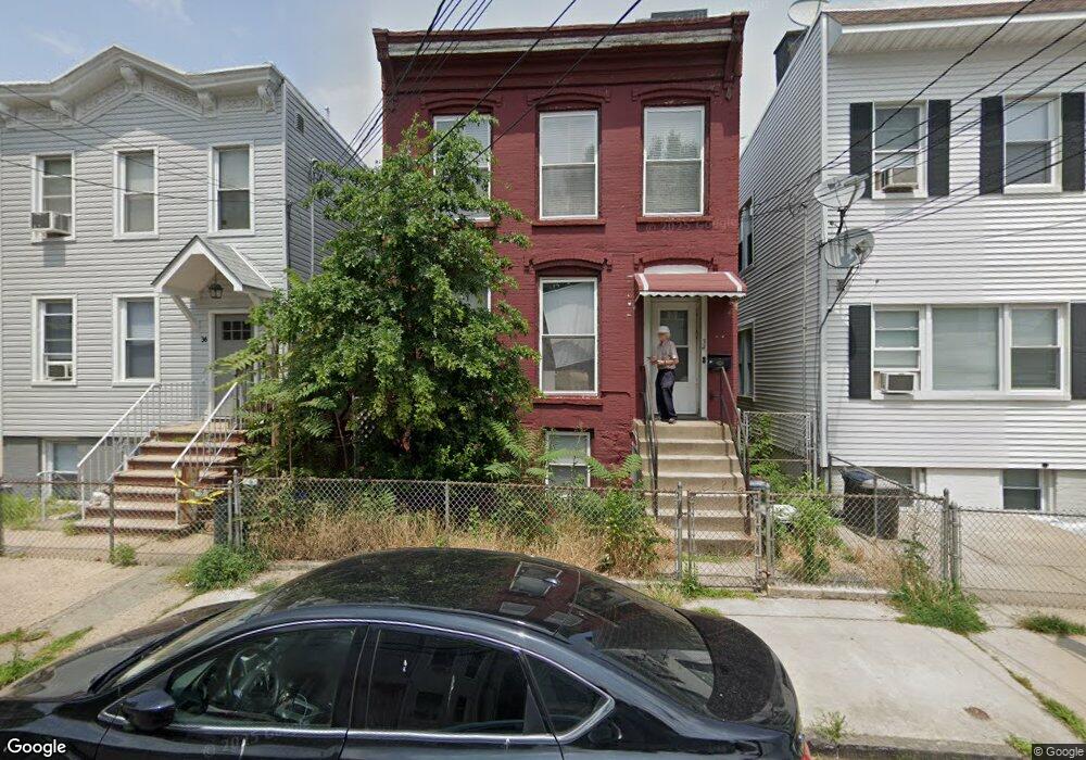 34 Manhattan Ave, Jersey City, NJ 07307 - photo 1