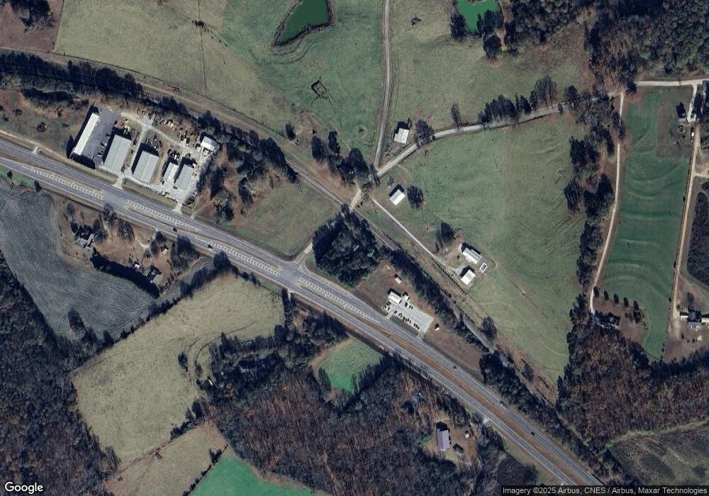 1401 Wilson Rd, Martin, GA 30557 - photo 1