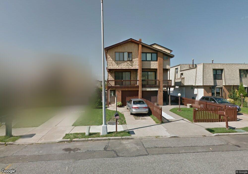 92 Stieg Ave, Staten Island, NY 10308 - photo 1