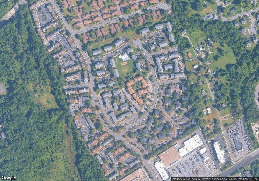 8607-B Village Way, Alexandria, VA 22309 - photo 1