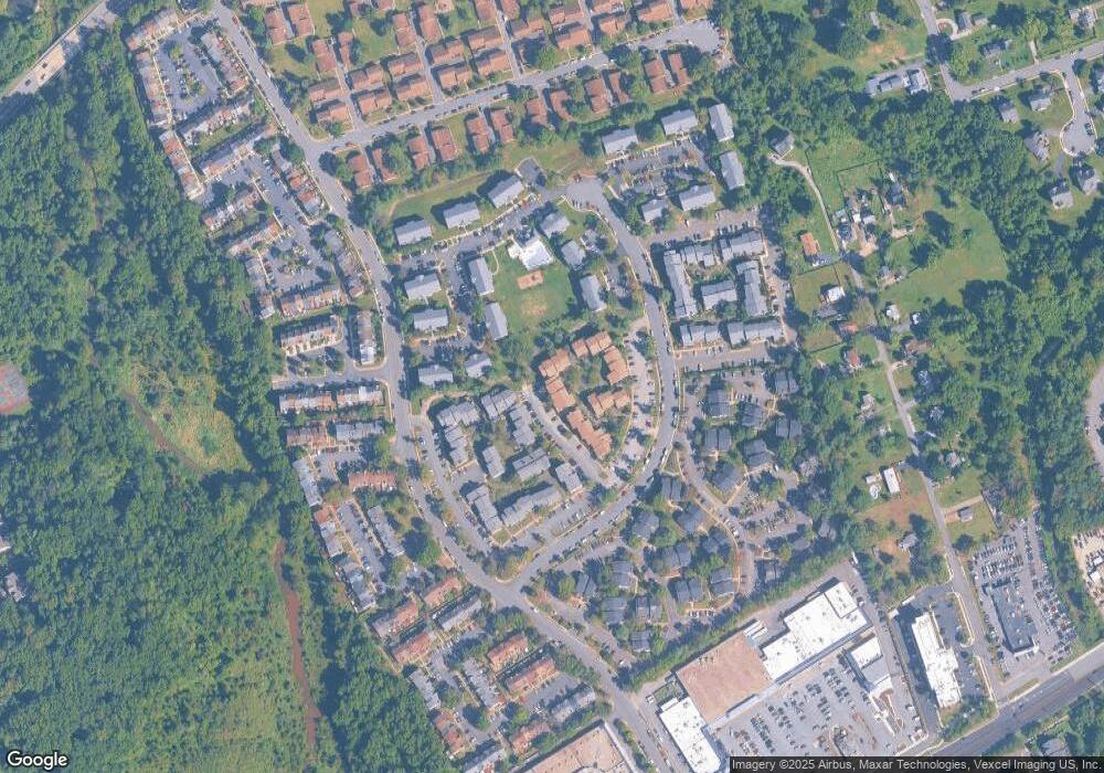 8607 Village Way unit 7/860, Alexandria, VA 22309 - photo 1