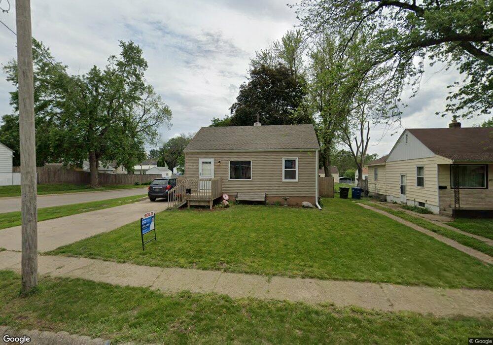 2955 E Washington Ave, Des Moines, IA 50317 - photo 1