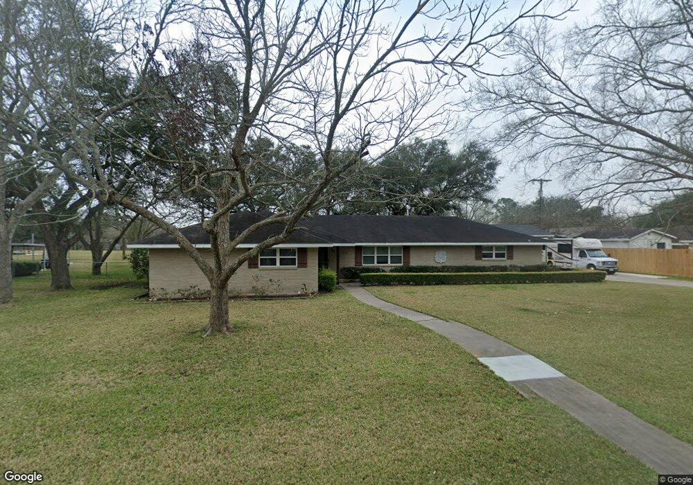 1313 Highland Dr, Alvin, TX 77511 - photo 1