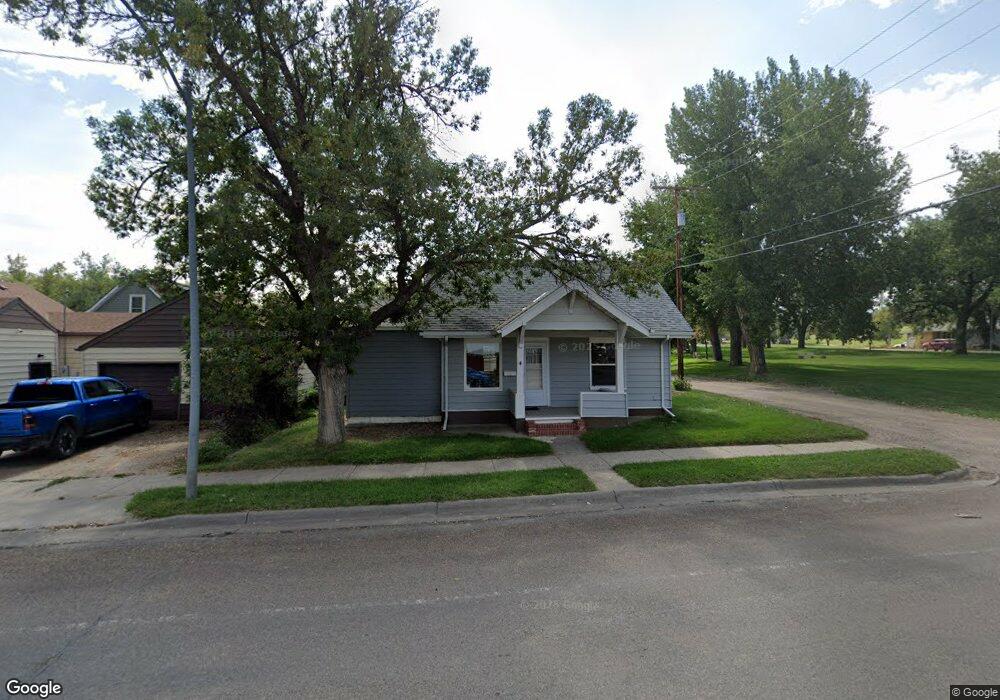 124 10th St, Havre, MT 59501 - photo 1