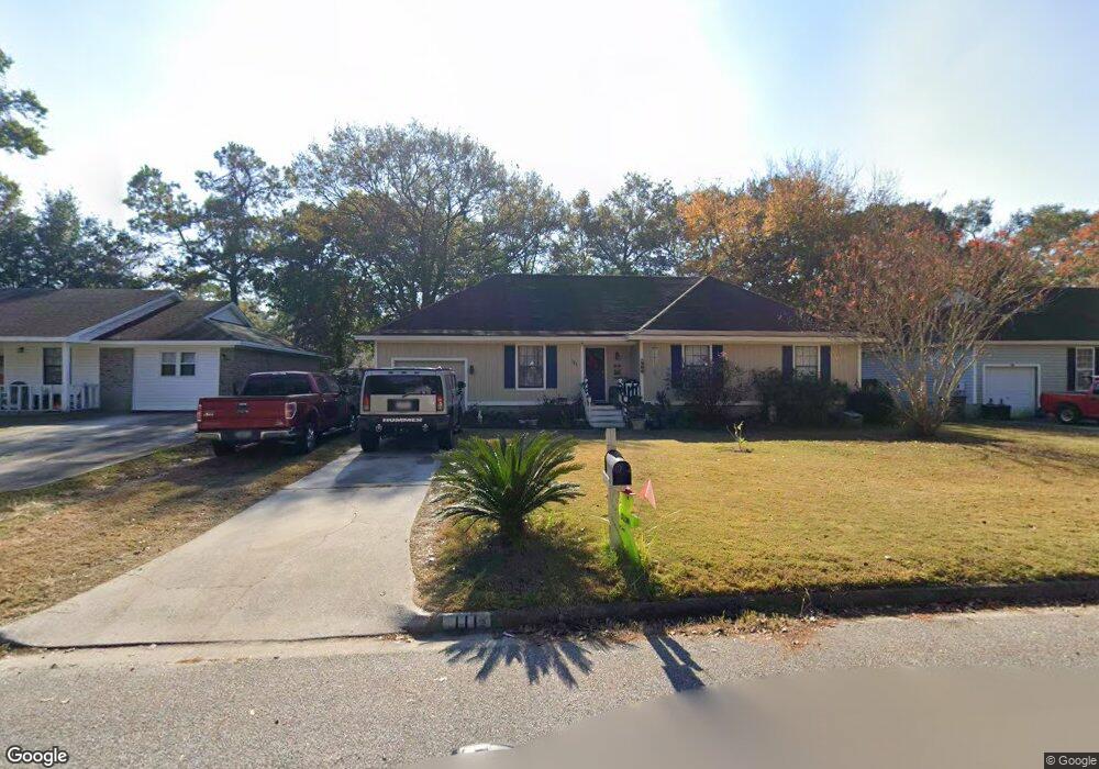 111 S Sheftall Cir, Savannah, GA 31410 - photo 1