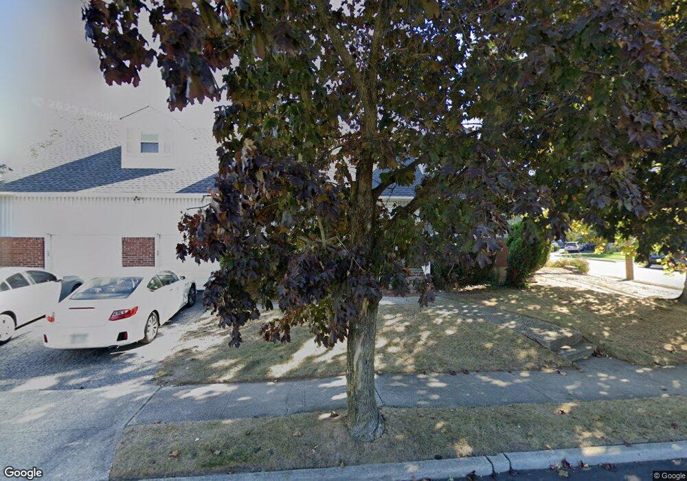 1623 Northridge Ave, Merrick, NY 11566 - photo 1