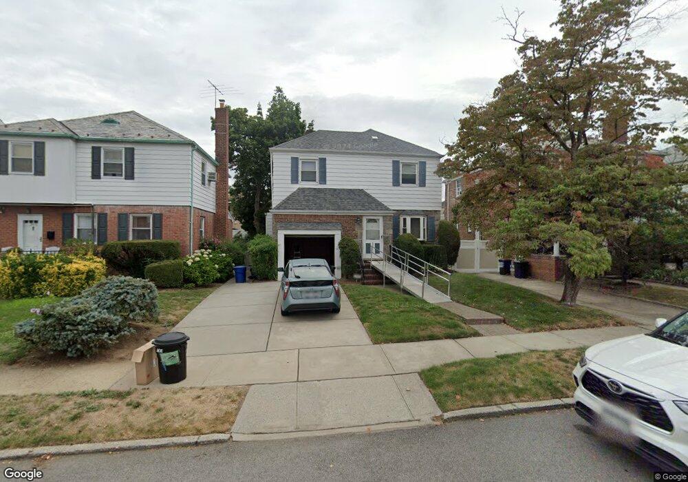 8015 190th St, Hollis, NY 11423 - photo 1